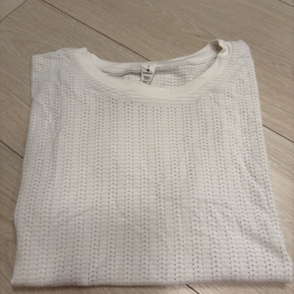 Lulu Lemon Top - Picture 1 of 9